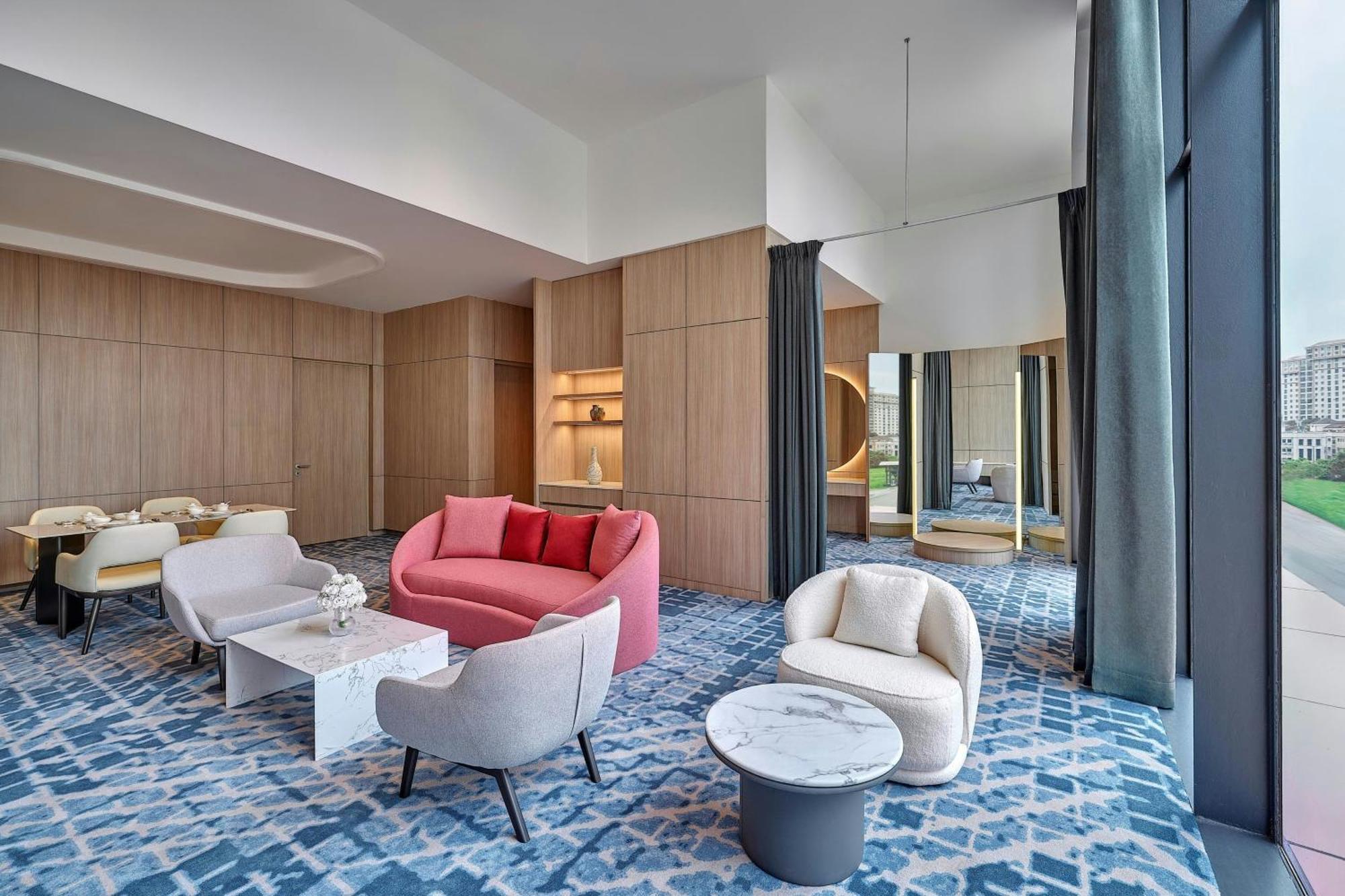 Отель Courtyard By Marriott Kuala Lumpur South Экстерьер фото